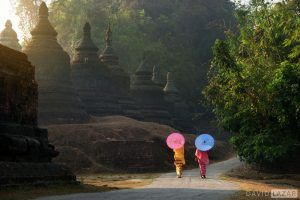 David-Lazar-Myanmar-2017-49-300x200-compressor